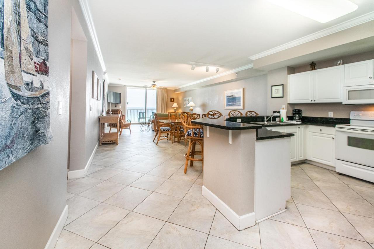 Tidewater 502 Apartment