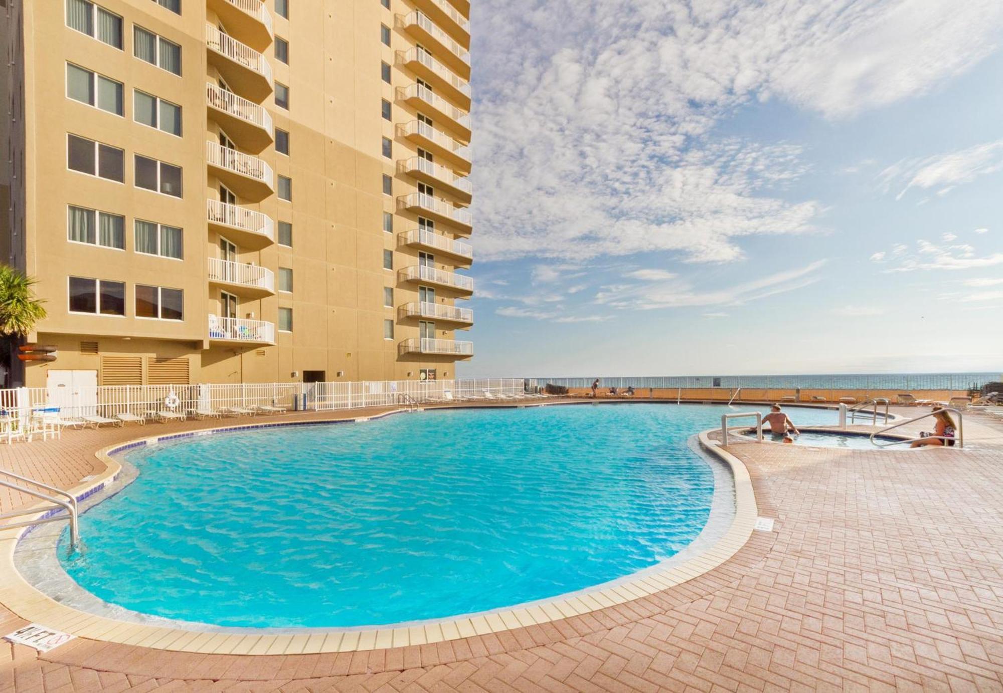 Tidewater 502 Apartment