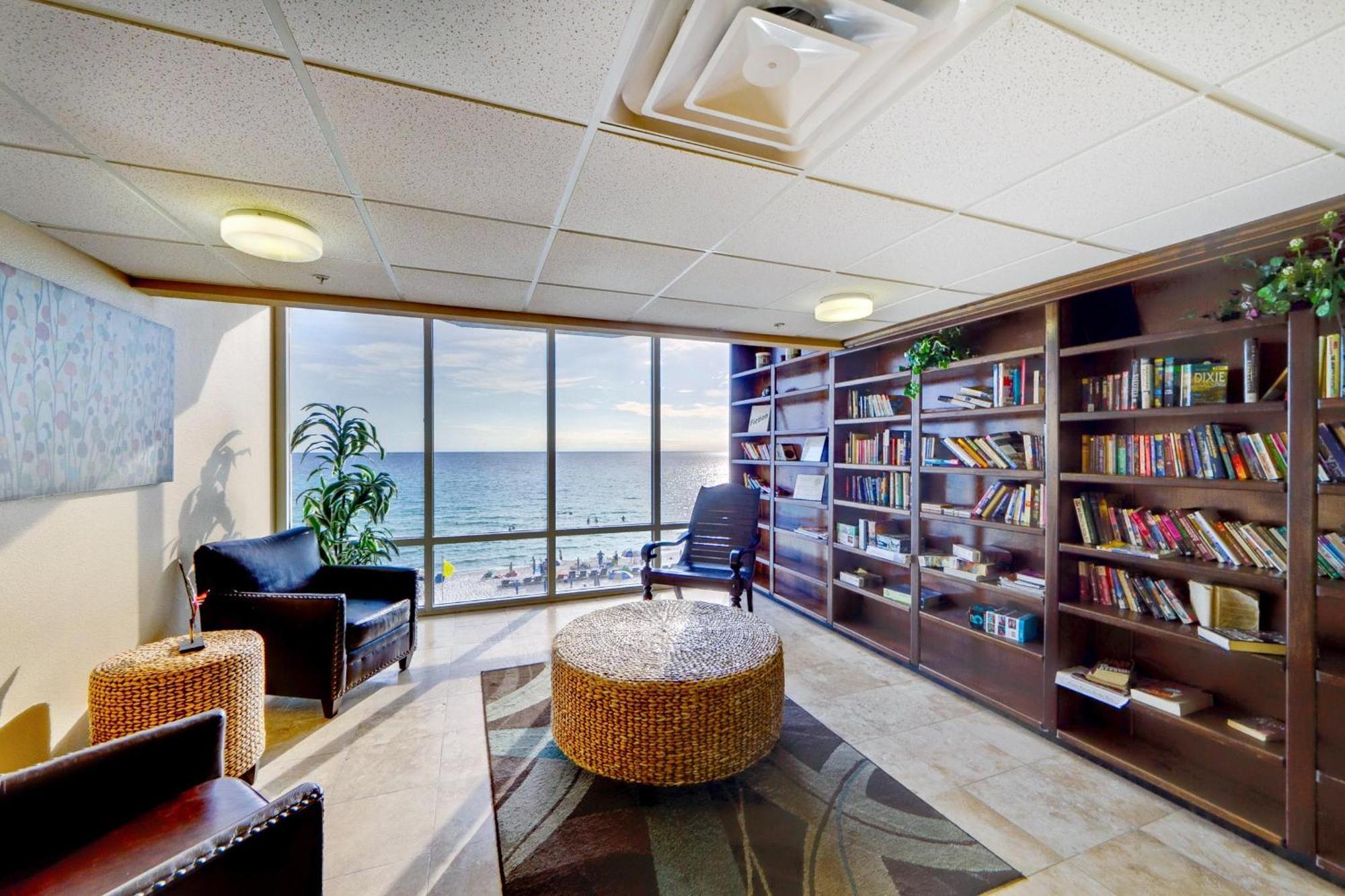 Apartment Tidewater 502 *